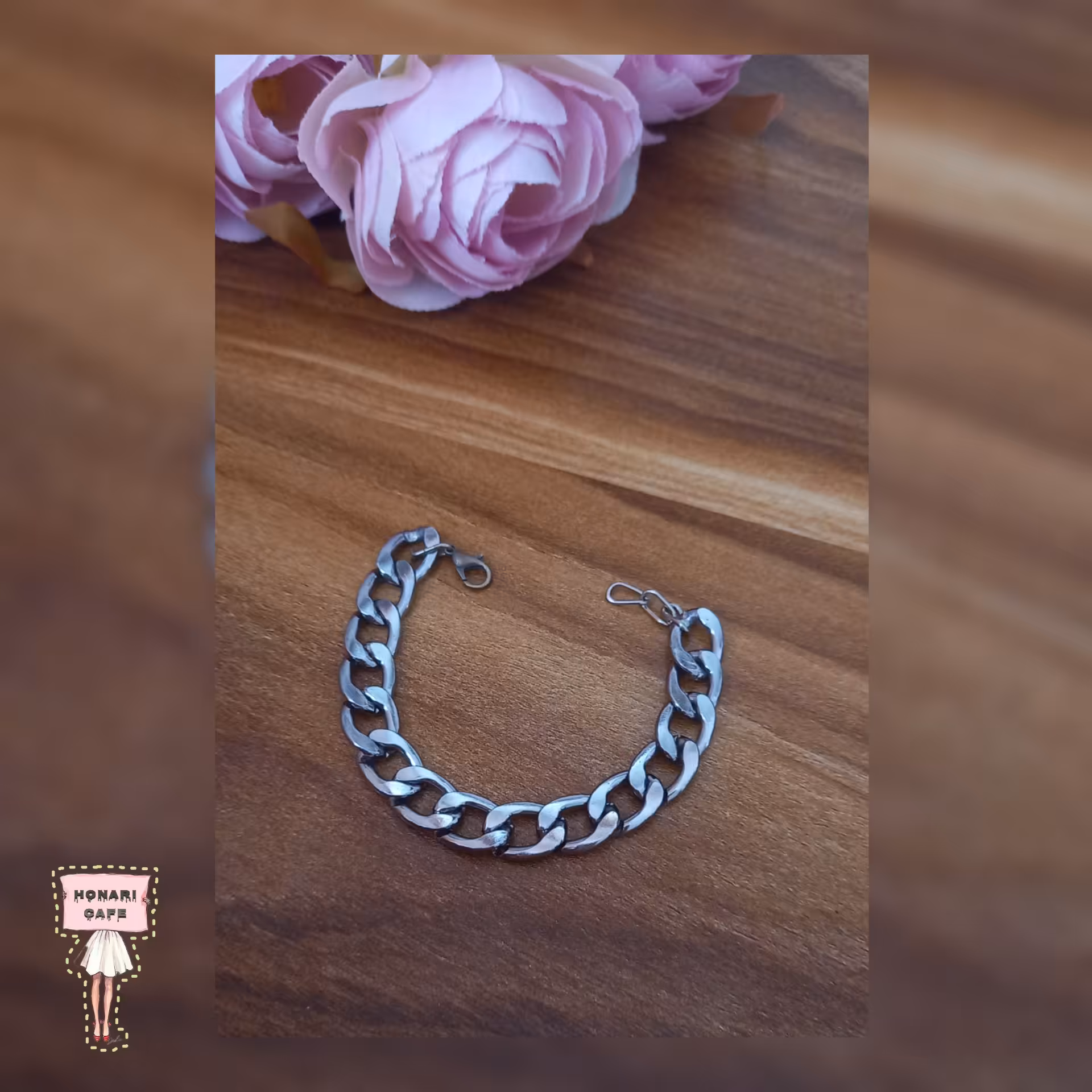 دستبند طرح کارتیر 