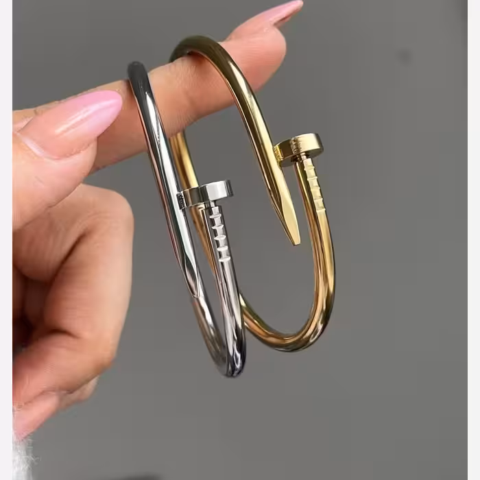 بدلیجات دستبنداستیل میخی بنگل