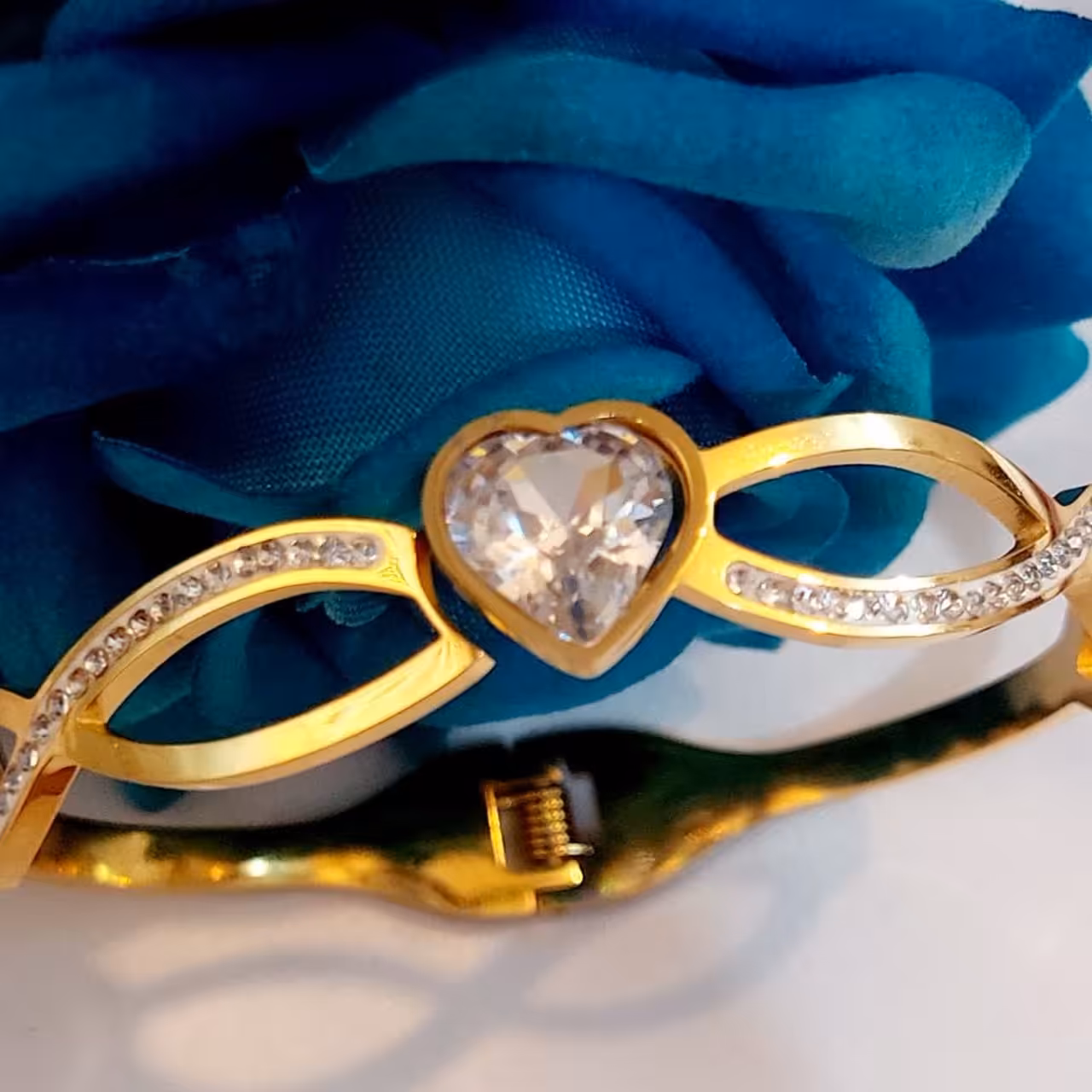 دستبند نگیندار استیل