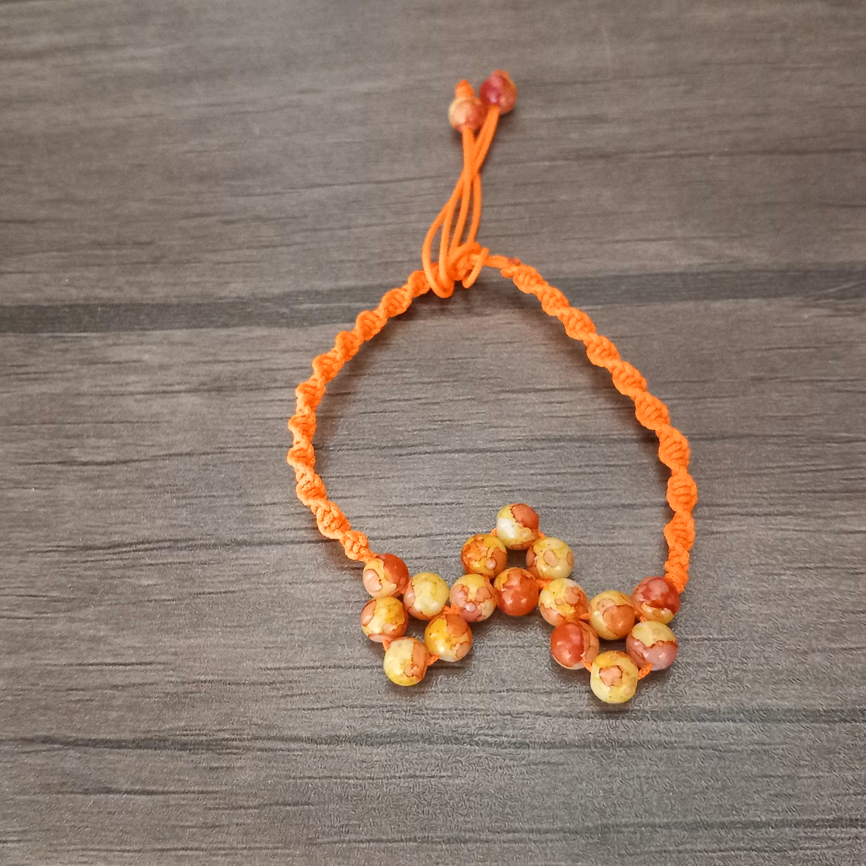 دستبند سنگی