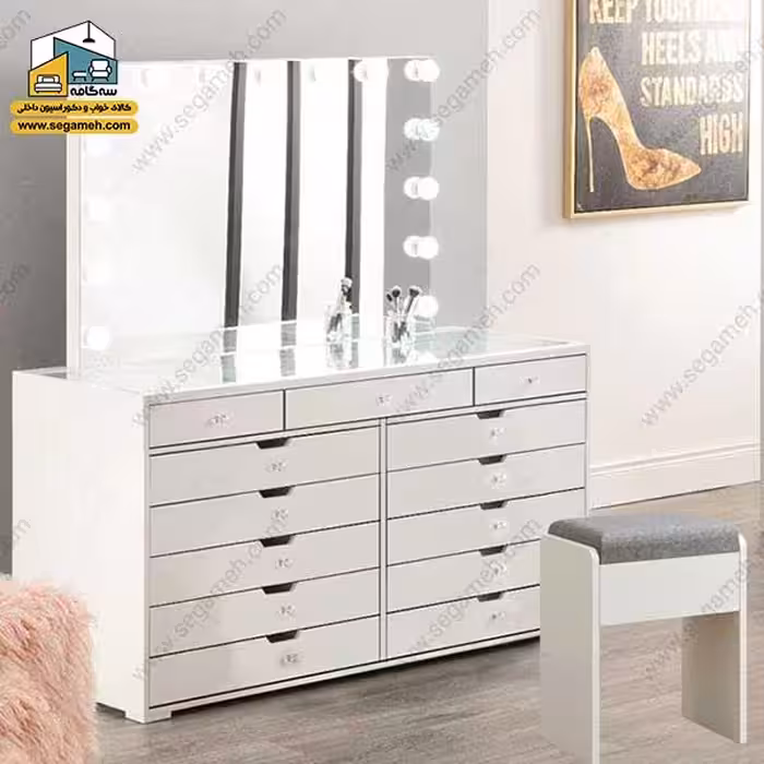 میز آرایش لامپ دار DMP184