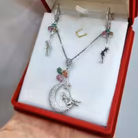 نیمست نقره دخترانه با زنجیر ونیزی با عیار 925 و آبکاری طلا همراه با فاکتور