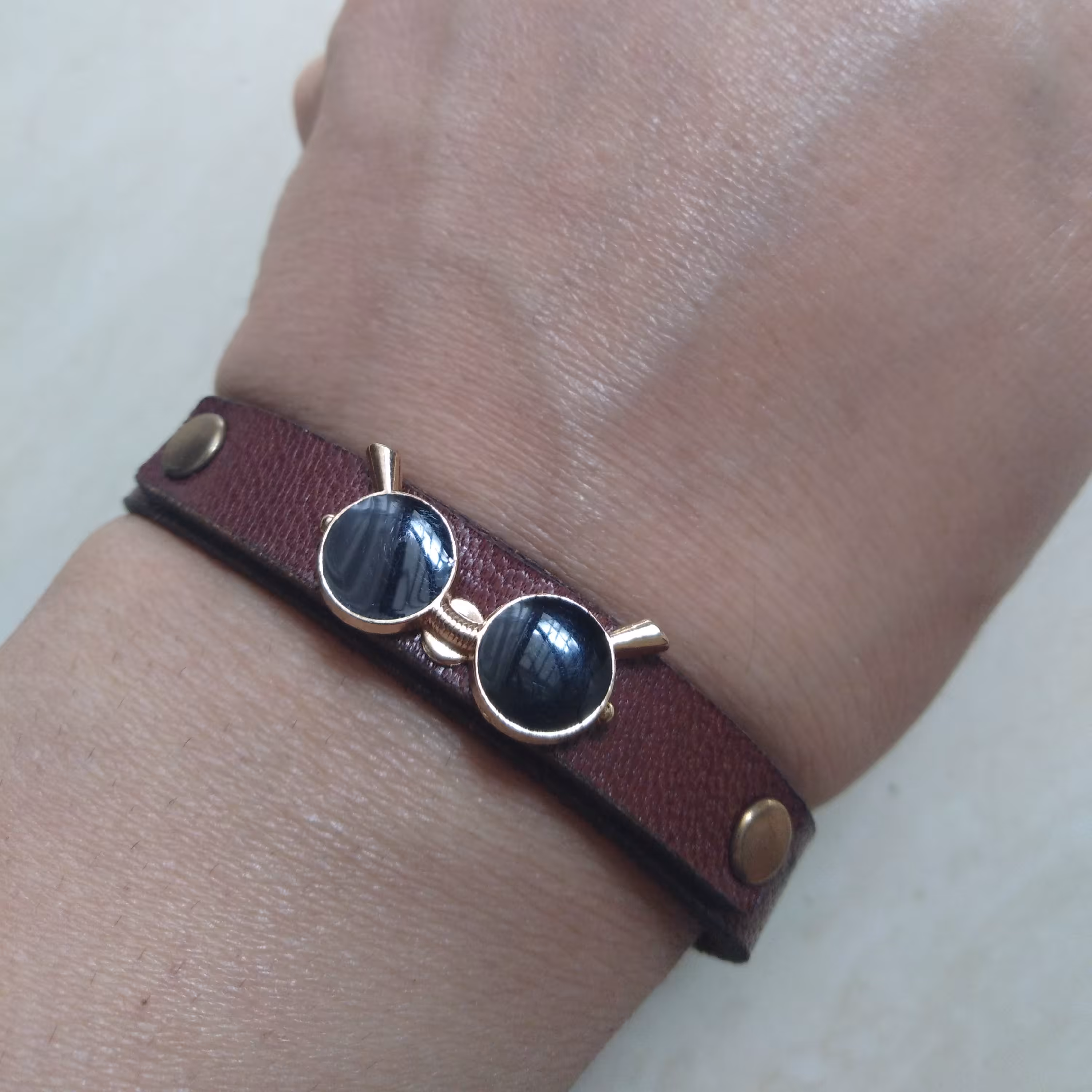 دستبند چرم فانتزی