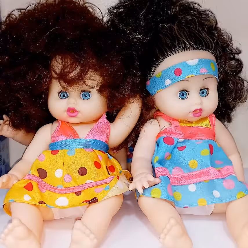 عروسک دختر مو فرفری