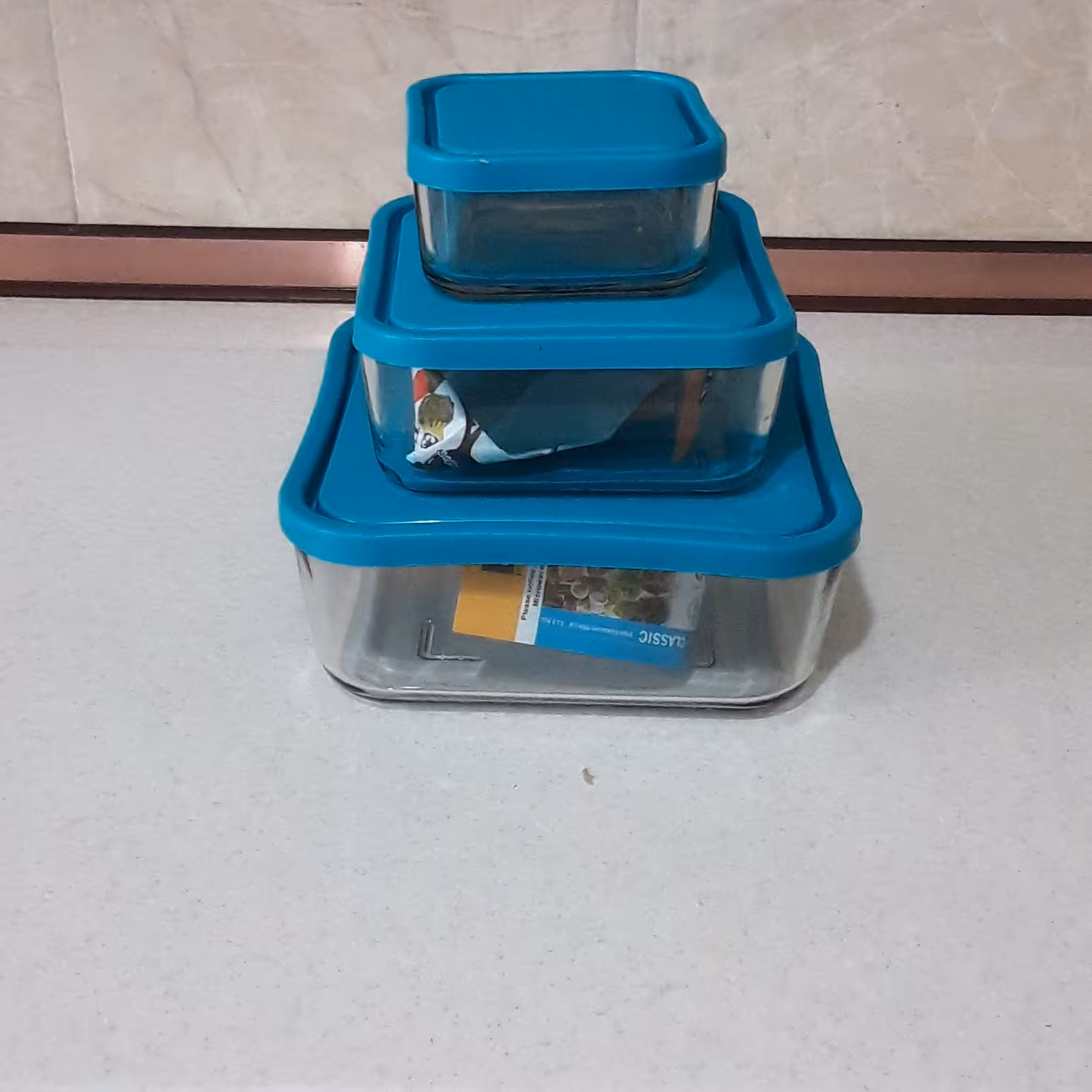 سه تیکه مربع