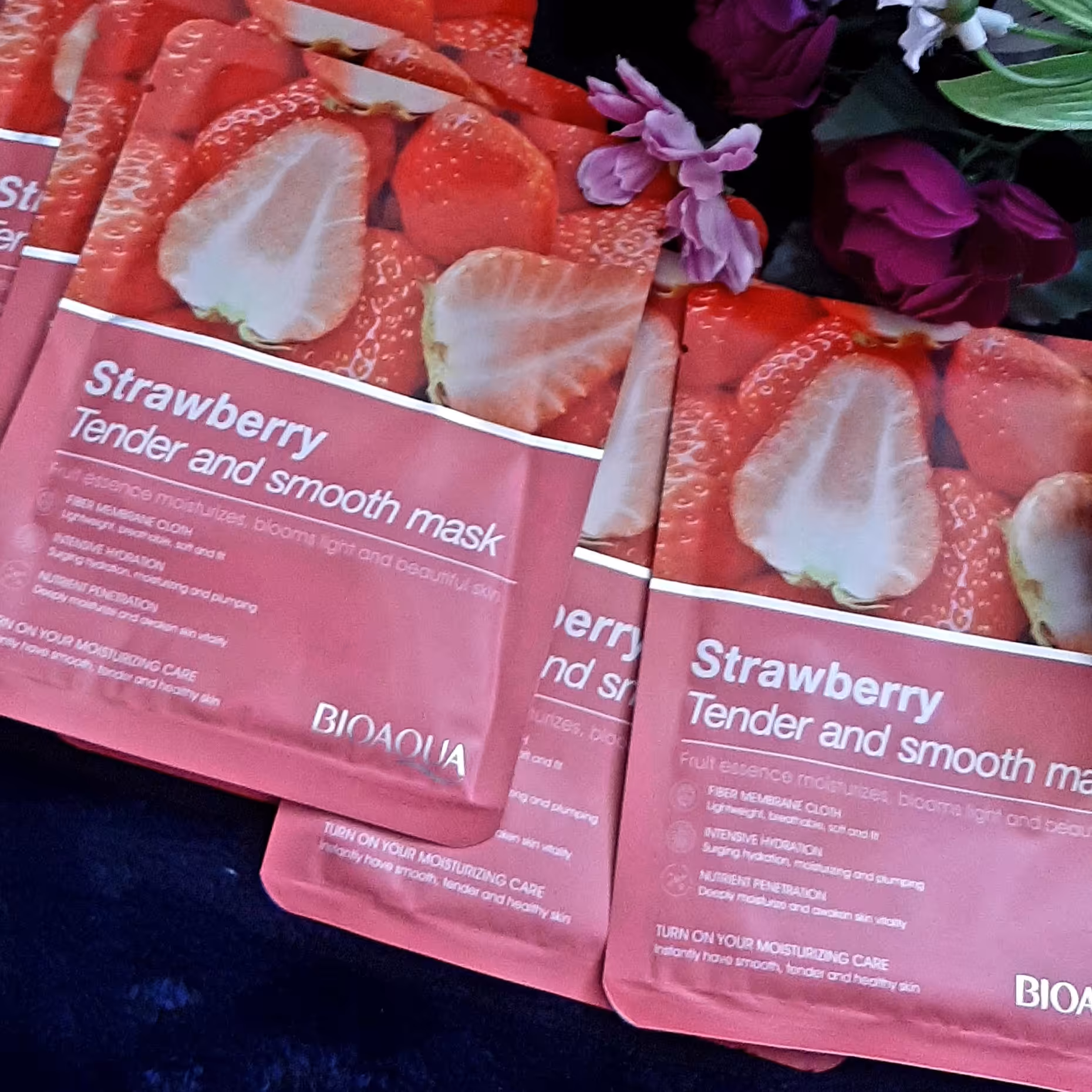 ماسک ورقه ای توت فرنگی بیوآکوا 