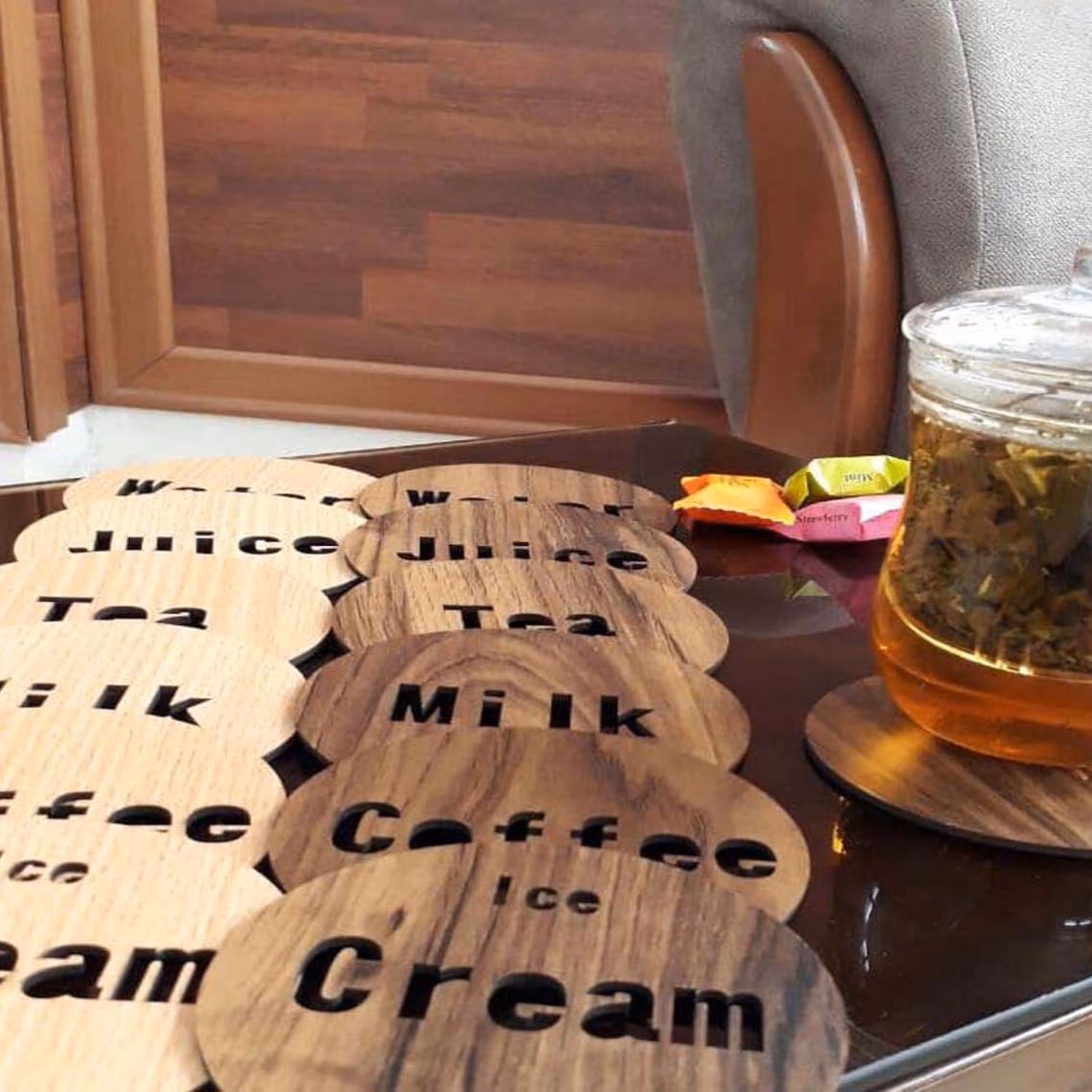 زیر لیوان چوبی طرح تکست بسته 6عددی