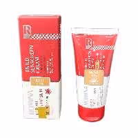 کرم ضدآفتاب رنگ بژ تیره SPF 90 رومینا
حجم 50 میل ROMINA TINTED SUNSCREEN FOR ALL TOYPS OF SKIN