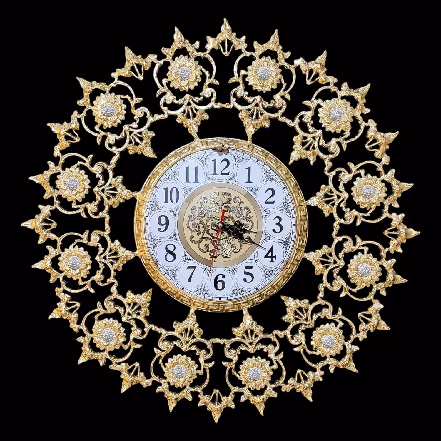 ساعت برنجی مدل ماه