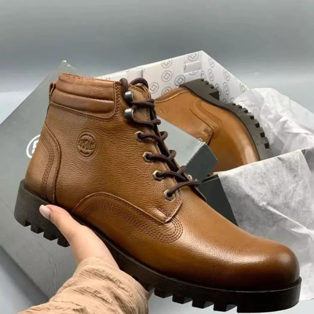 نیم بوت تمام چرم مردانه مدل k2 