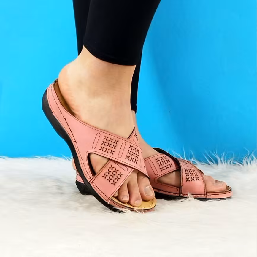 صندل زنانه و دخترانه طبی با دوام 