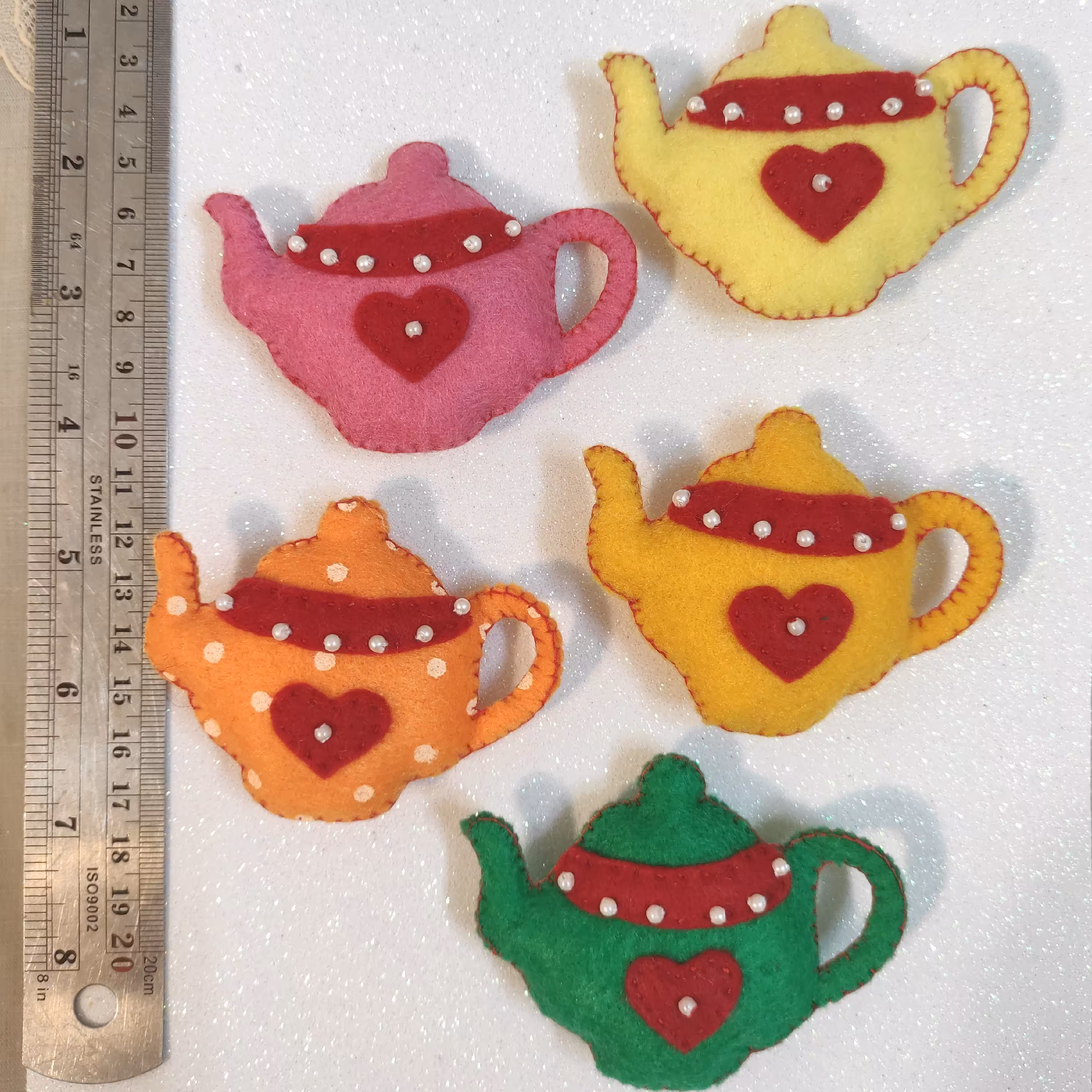 مگنت روی یخچالی قوری 