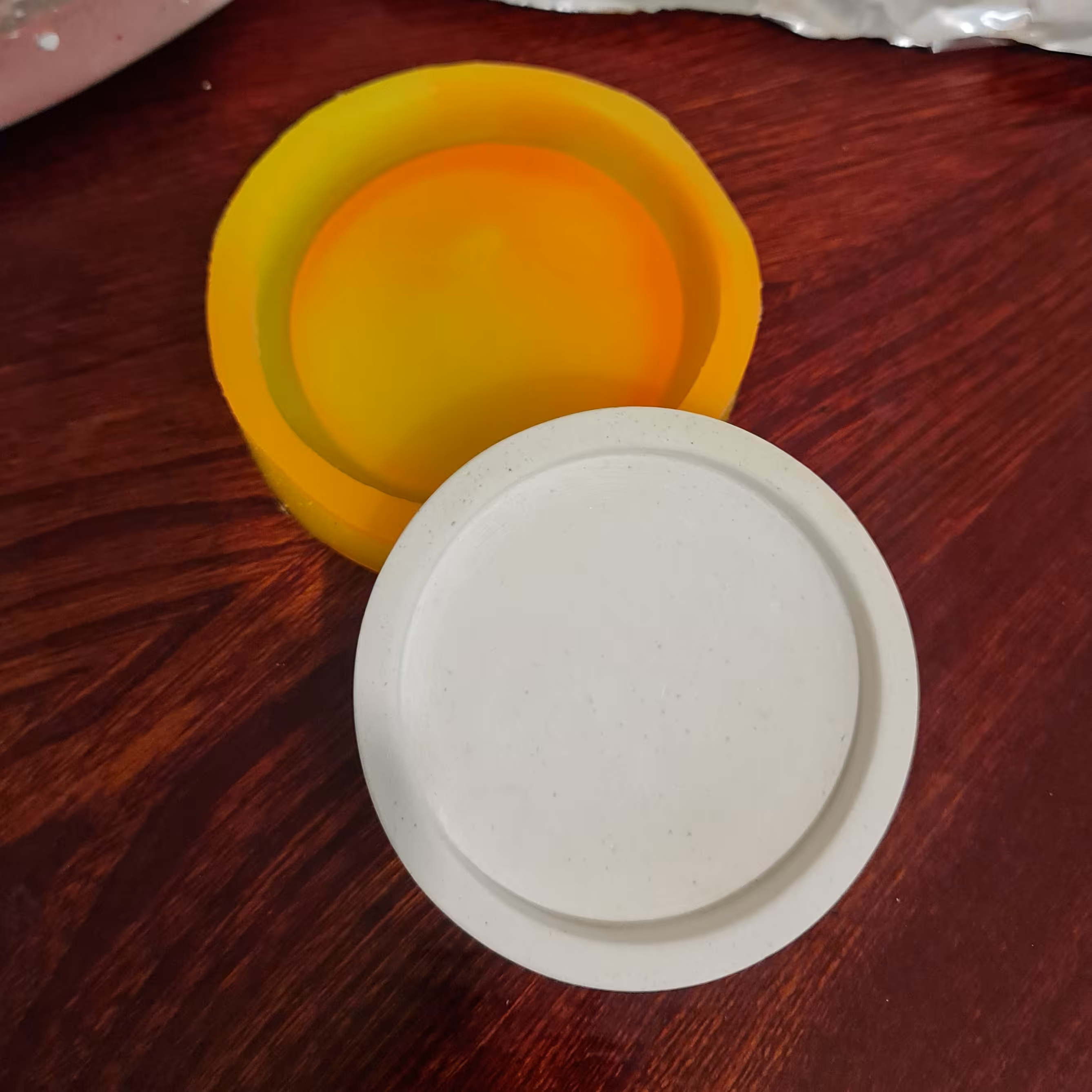 قالب سیلیکونی سینی گرد (قطر 10 سانت)