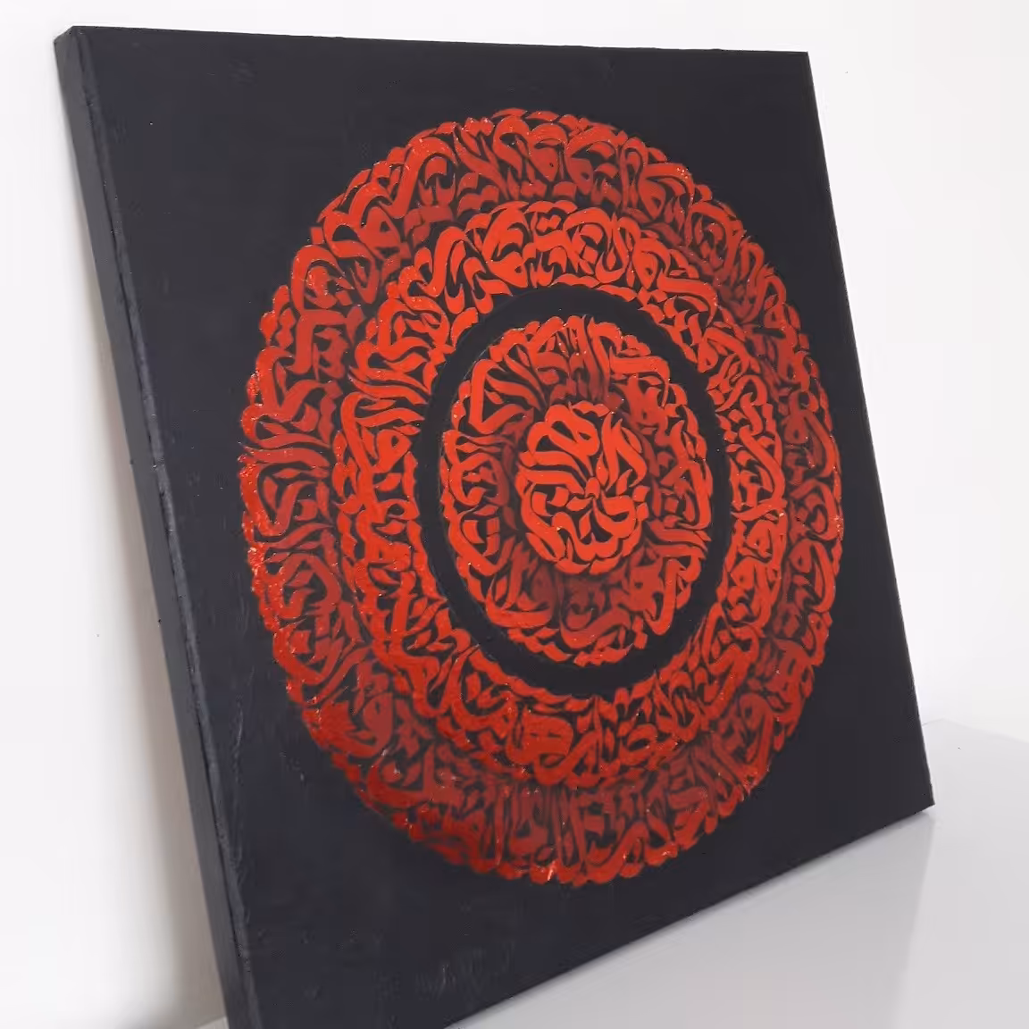 تابلو کالیگرافی(نقاشیخط)سه بعدی آیه وان یکاد  کار شده با ورق طلای قرمز