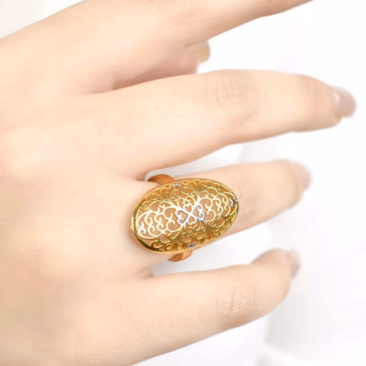 انگشتر طرح طلا طرح بیضی مدل قلبی سایز7 کد 8143