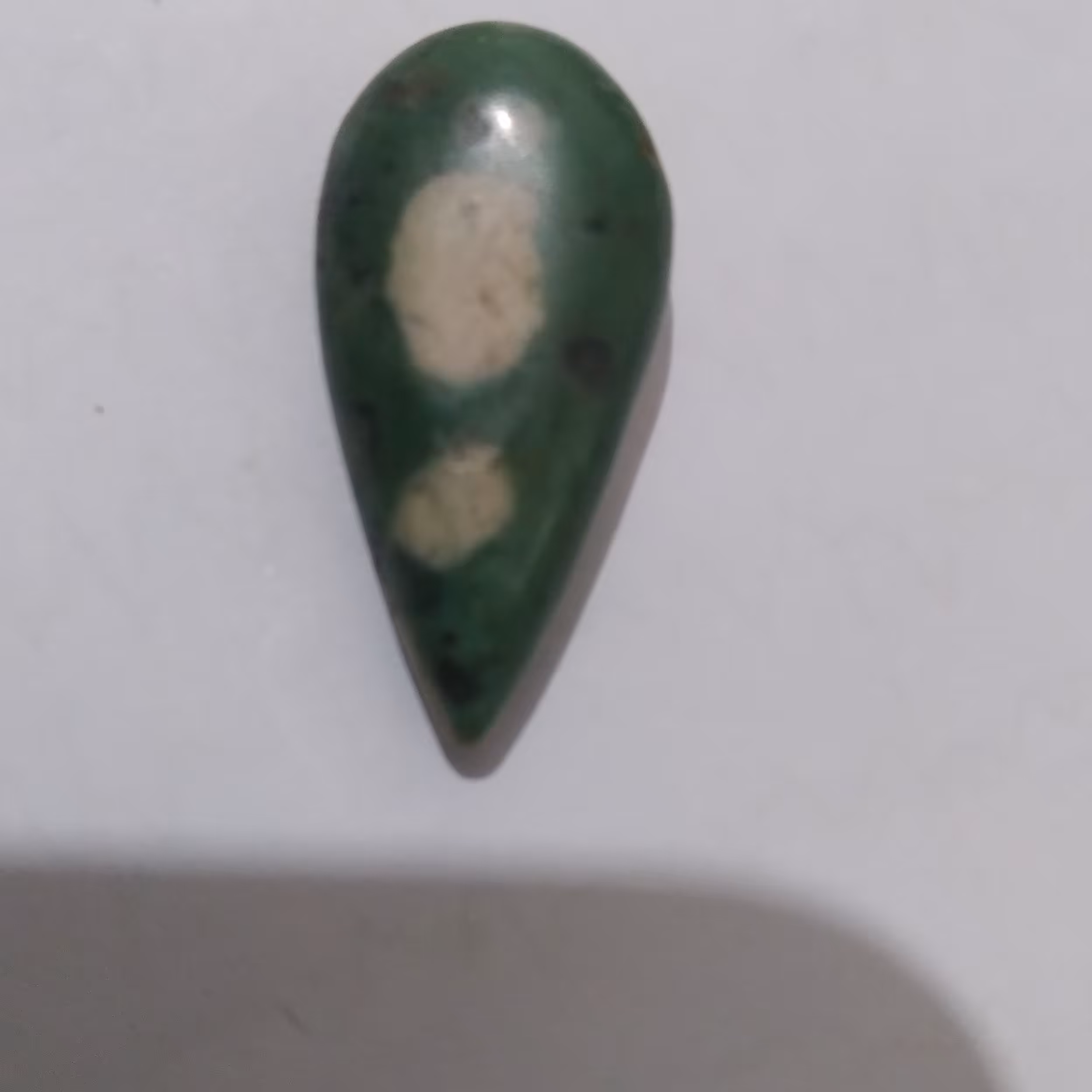 اشک.    فیروزه سبز