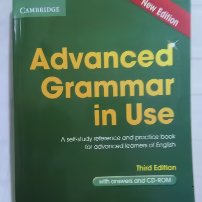 کتاب ادونس گرامر این یوز Advanced Grammar In Use