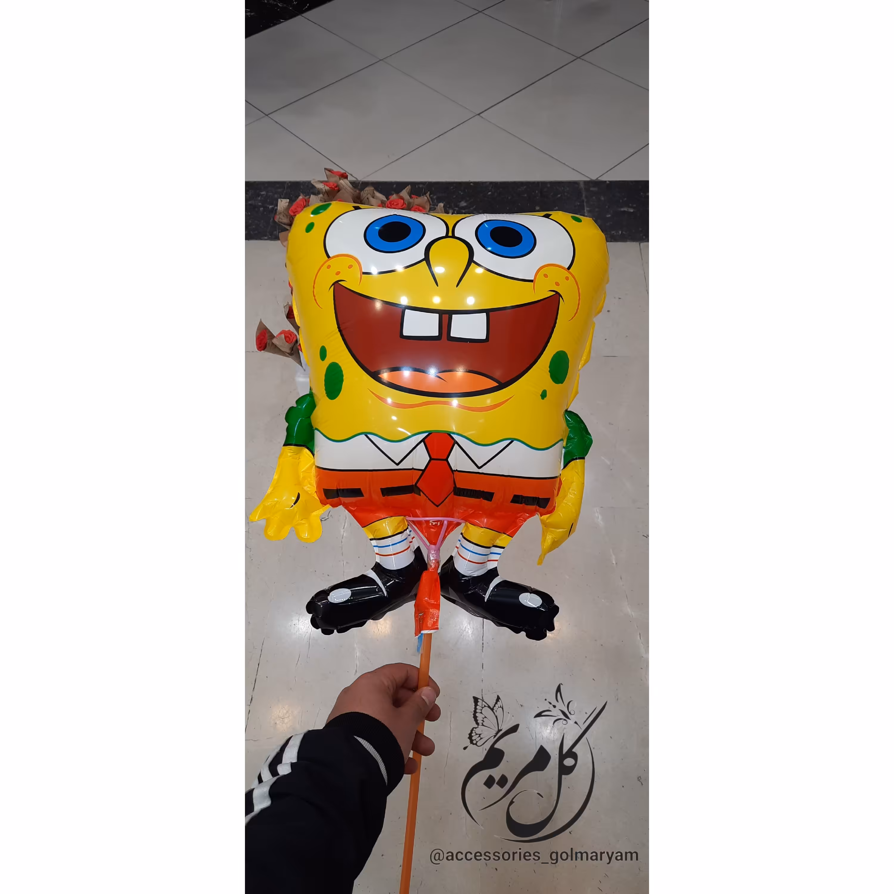 بادکنک طرح دار مدل باب اسفنجی زرد