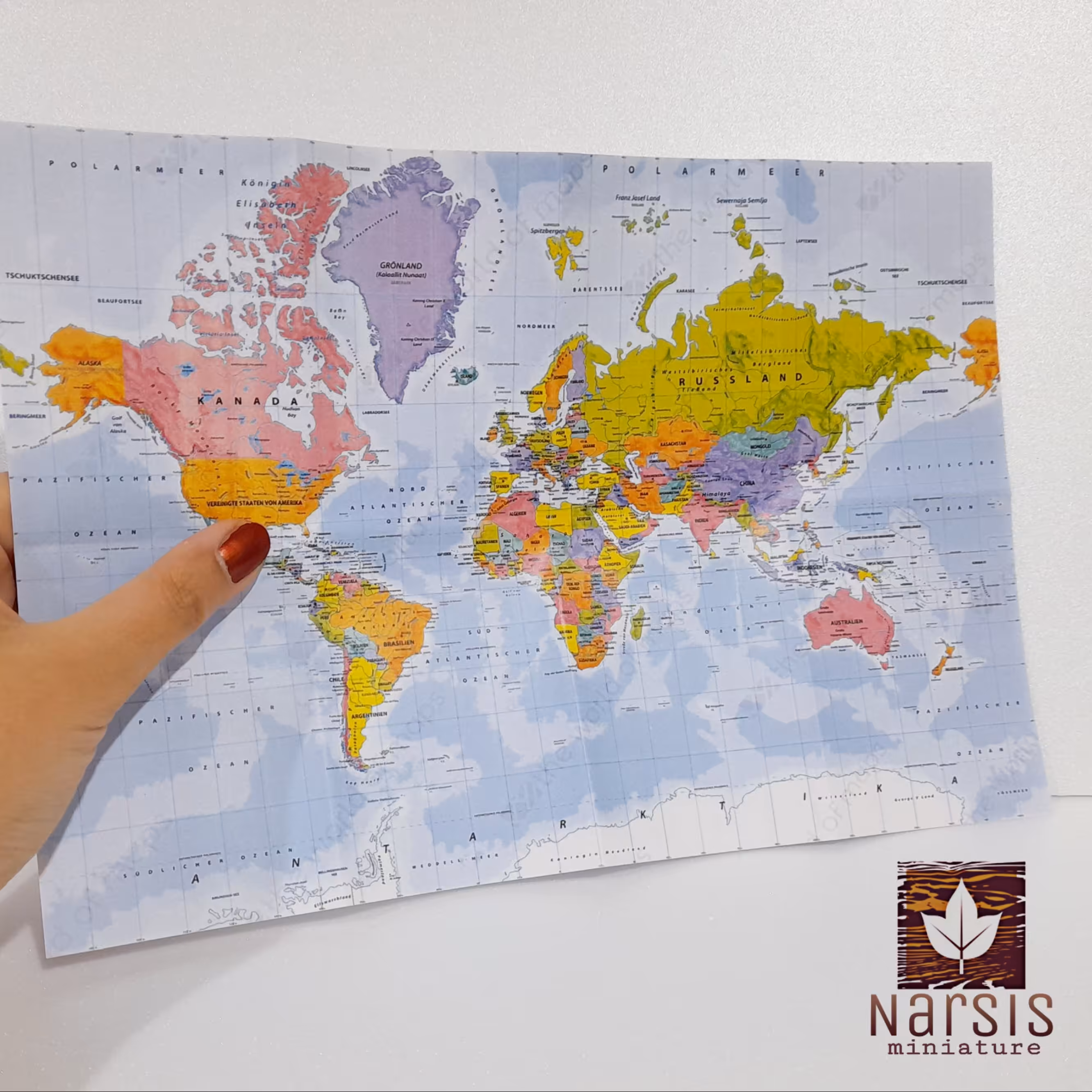 نقشه جهان سایز کوچک