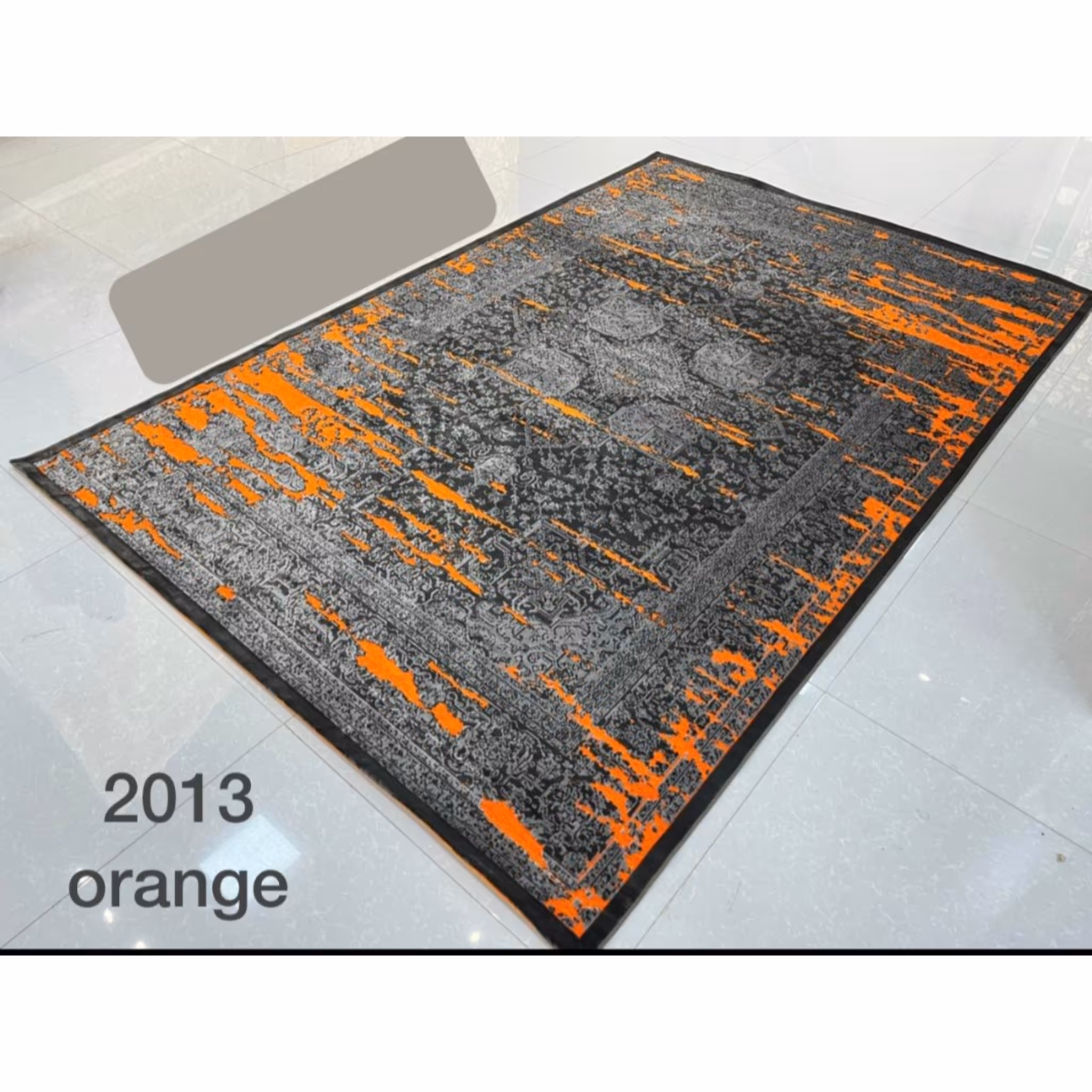 فرش ماشینی کاشان طرح  شنل رنگی 12 متری تراکم 1600