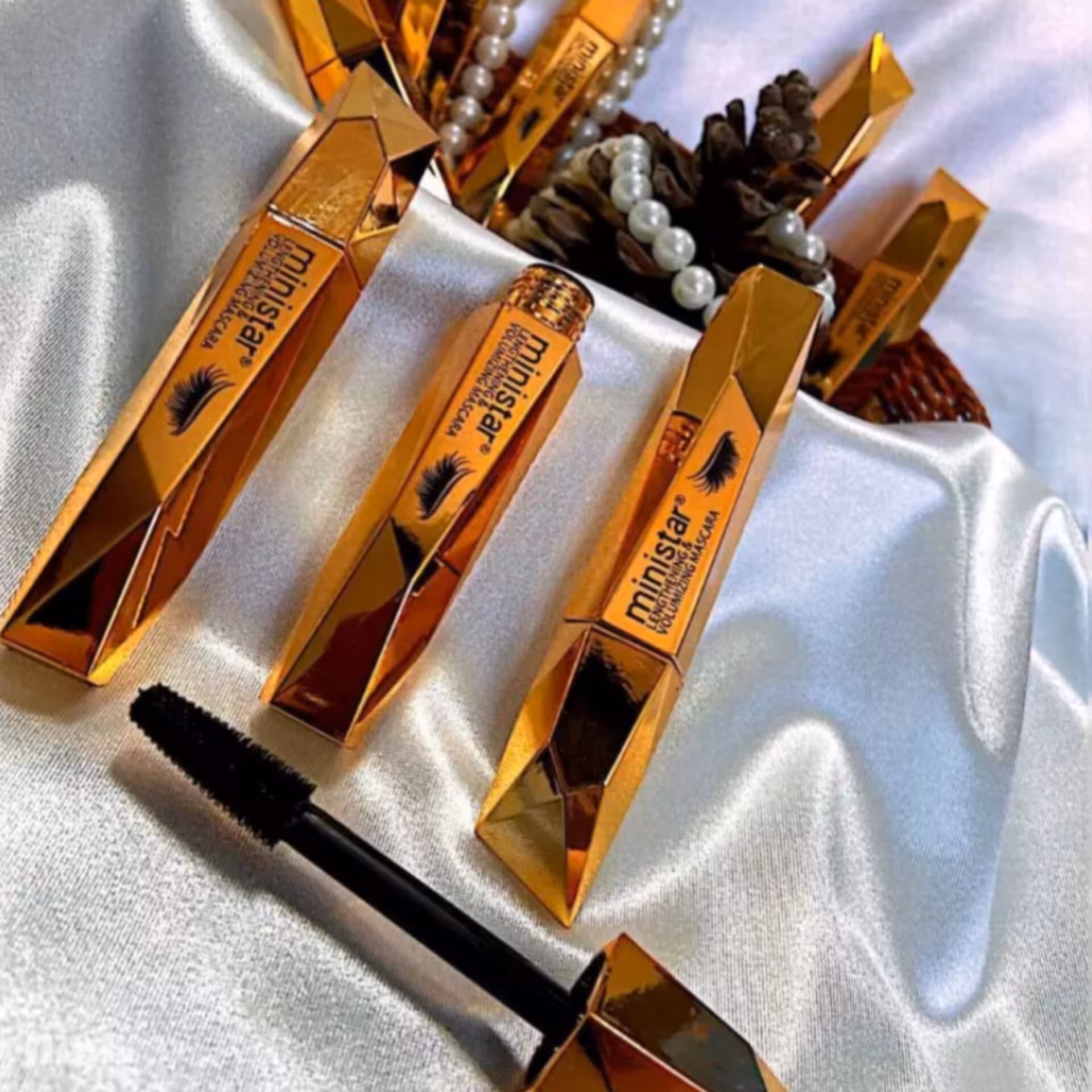 ریمل ژله ایی الماسی مینی استار حجم دهنده لیفت کننده و بلند کننده مژه