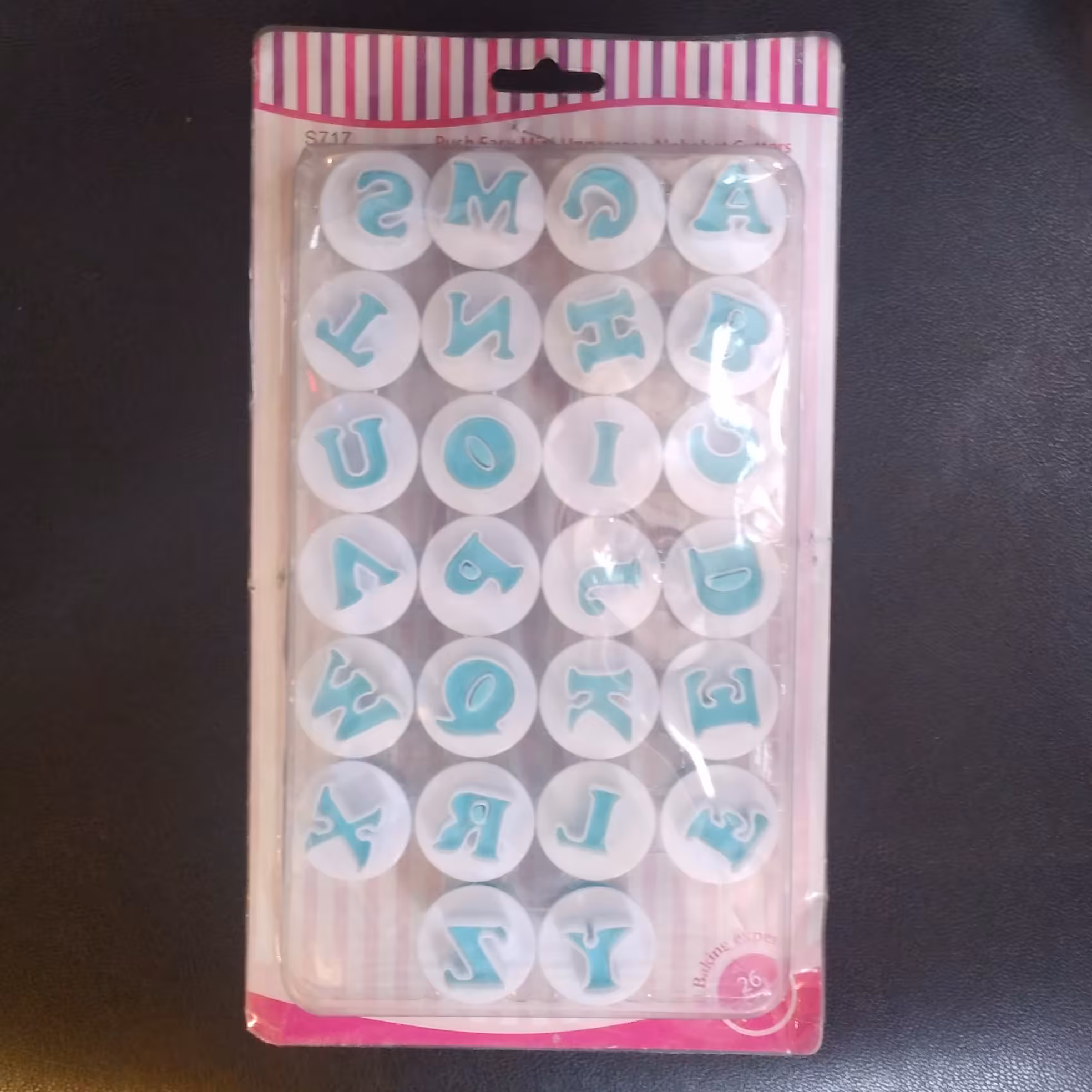 پک قالب فشاری حروف انگلیسی