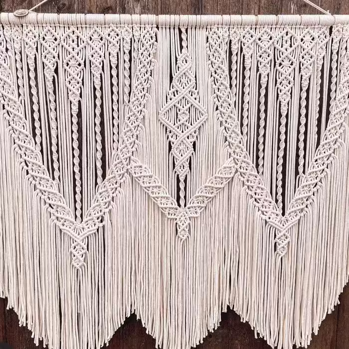 دیوارکوب پرکار مکرومه (پس کرایه)