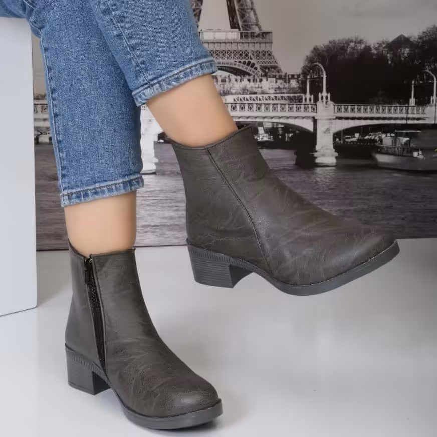 نیم بوت چرم زنانه با کیفیت فوق العاده سبک و راحت