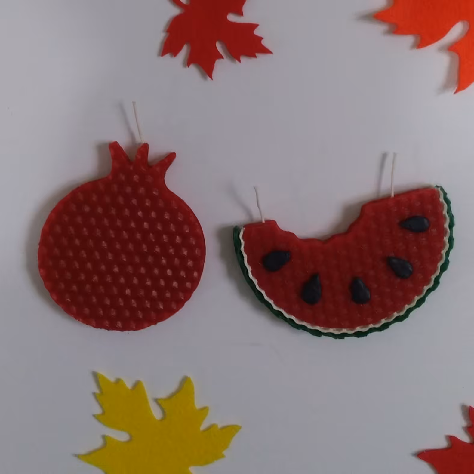 شمع یلدا موم عسل طبیعی