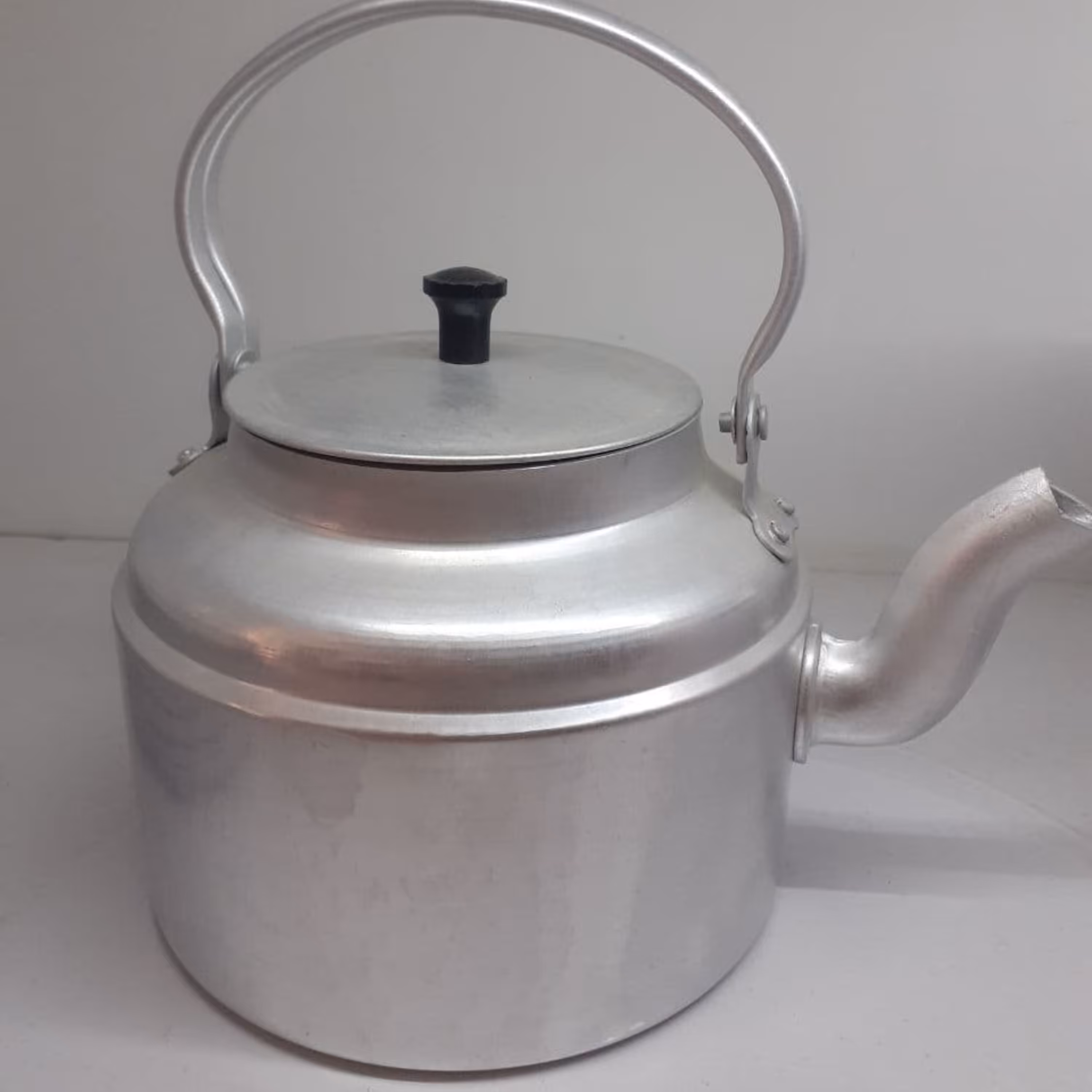 کتری روحی  آلومینیومی حجم کتری 3لیترورق ضخیم سایز30برندمعتبرمهتاب  