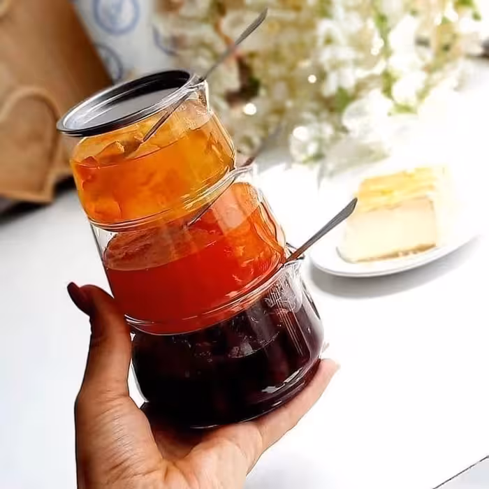 مرباخوری سه طبقه جنس پیرکس همراه با 3عدد قاشق استیل