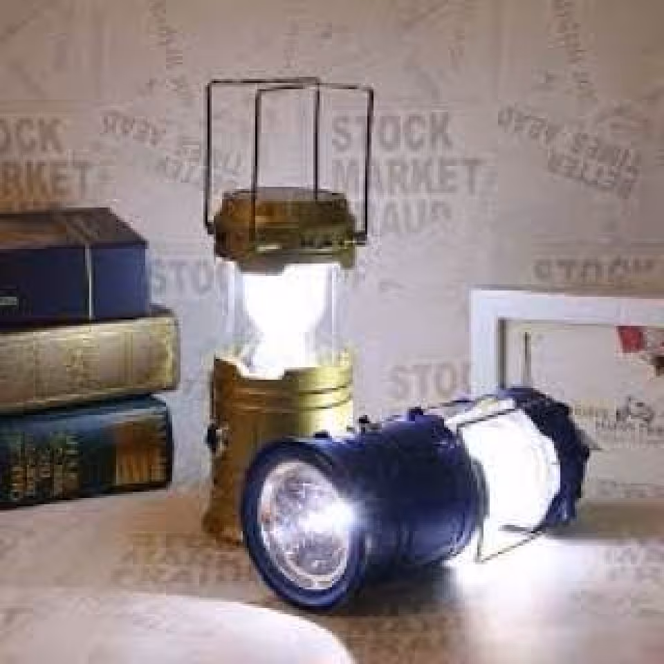 فانوس - چراغ قوه و پاور بانک سه کاره سه در یک دارای شارژ خورشیدی و برقی مناسب همه و قابل استفاده در همه جا 
قابلیت شارژ 