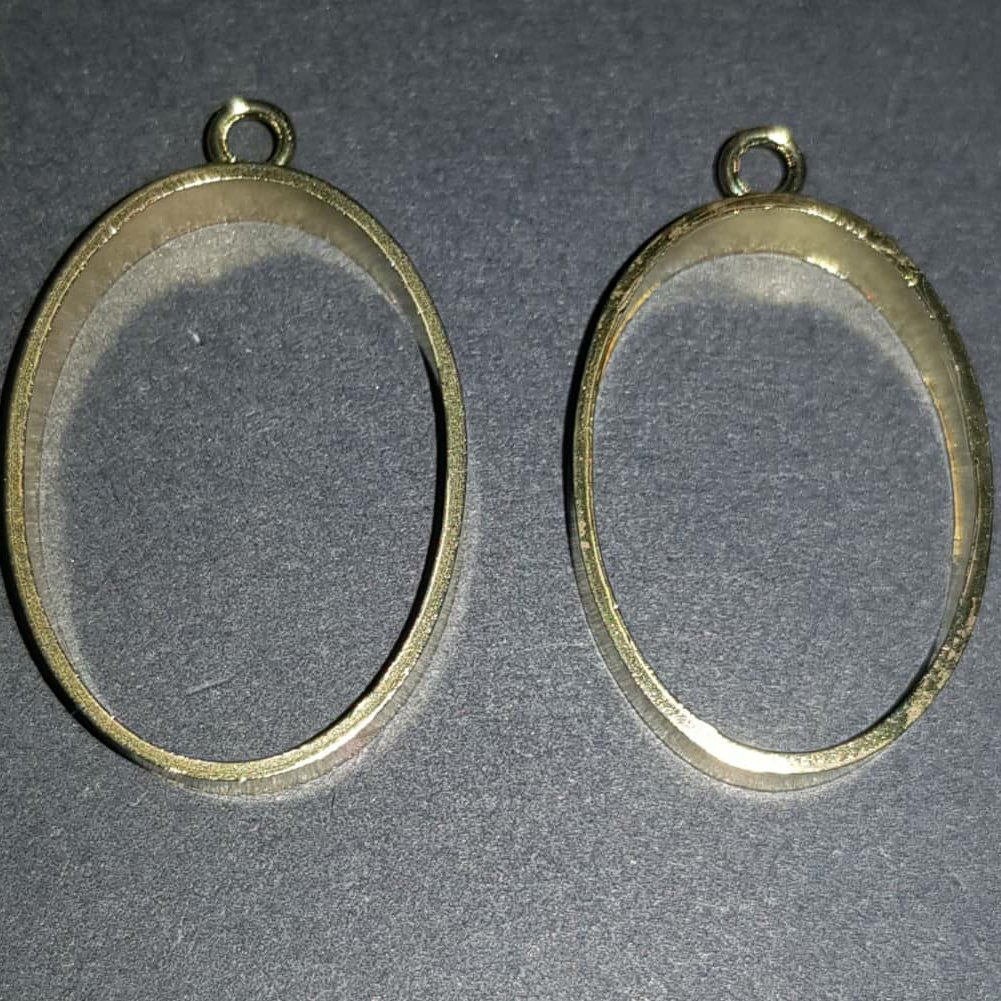 گوشواره برنجی تو خالی مدل بیضی