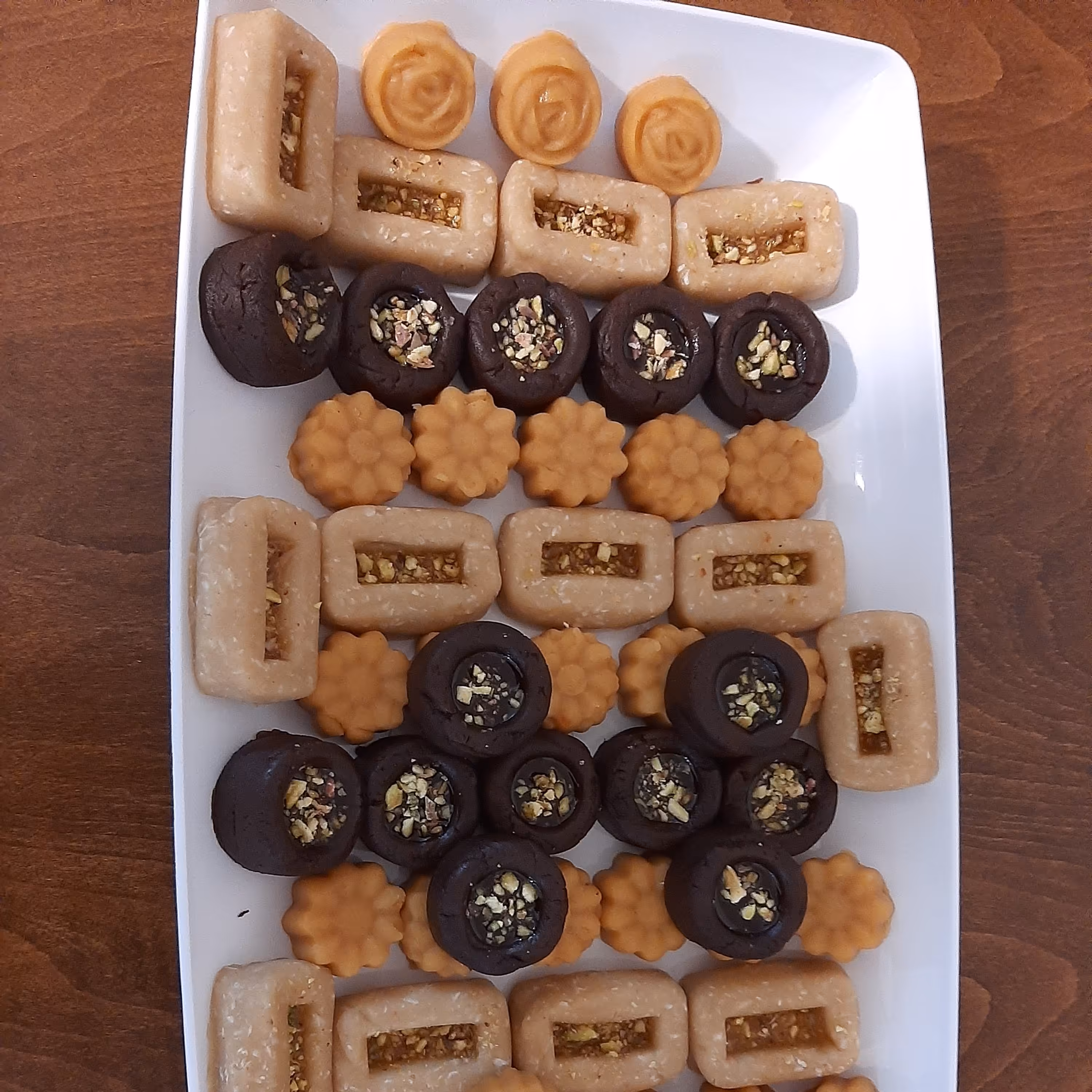 حلوای اردی خوشمزه کیلویی110تومان جهت مهمانی هاومراسمات