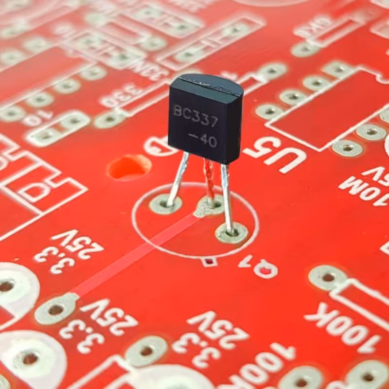 ترانزیستور BC337 (بسته 10تایی) 
