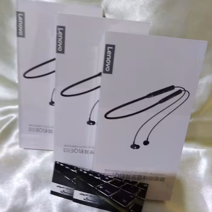 هنذفری گردنی لنوو QE03 بیسیم رنگ بندی قرمز  آبی  مشگی