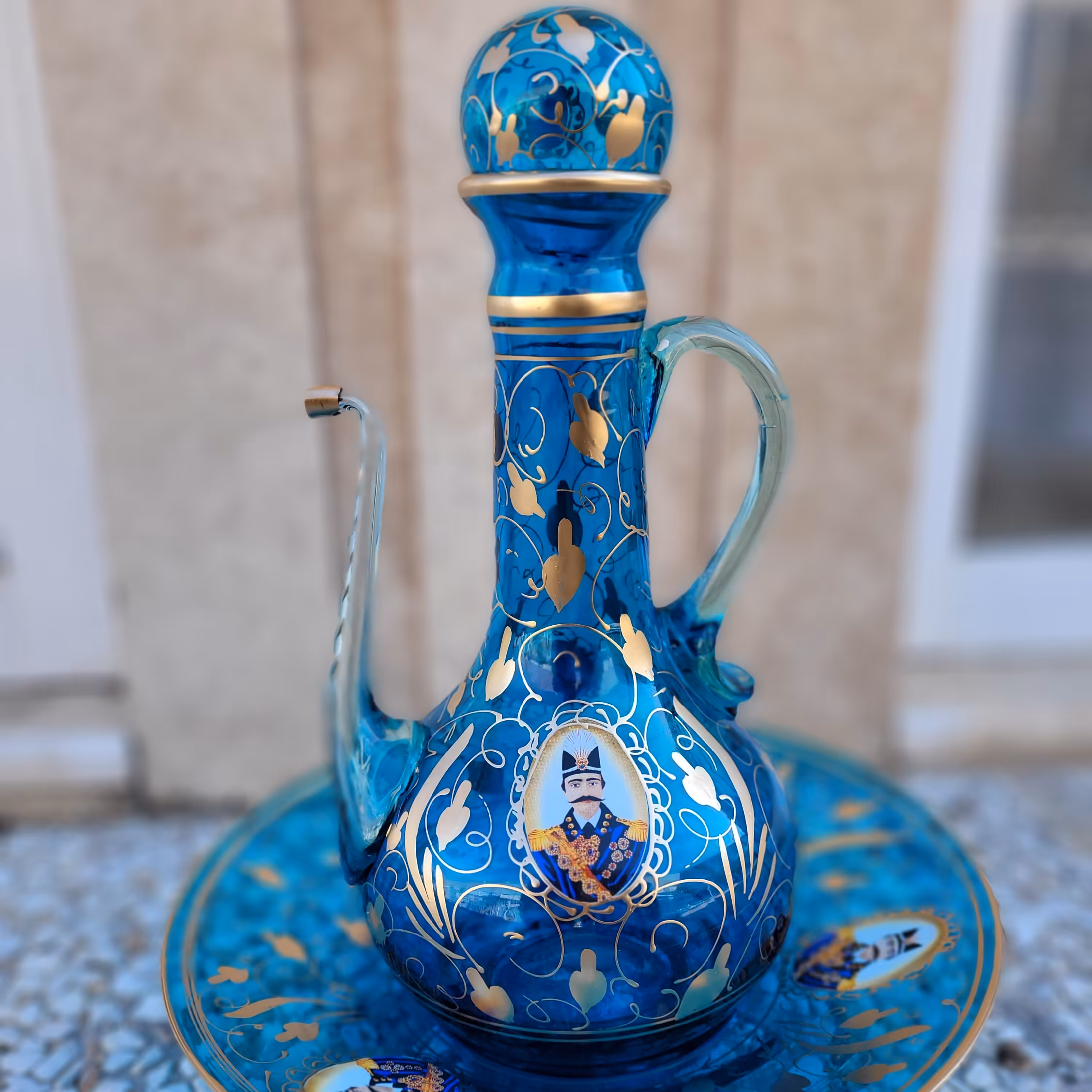 آفتابه لگن شاه عباسی با رنگبندی قرمز فیروزه ای سبزطلایی