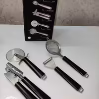 سرویس ابزار آشپزخانه برند بازل سوئیس دسته مشکی 5 تکه  با ارسال رایگان به سراسر ایران 