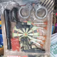 تفنگ پلیس شجاع خیلی بزرگ 