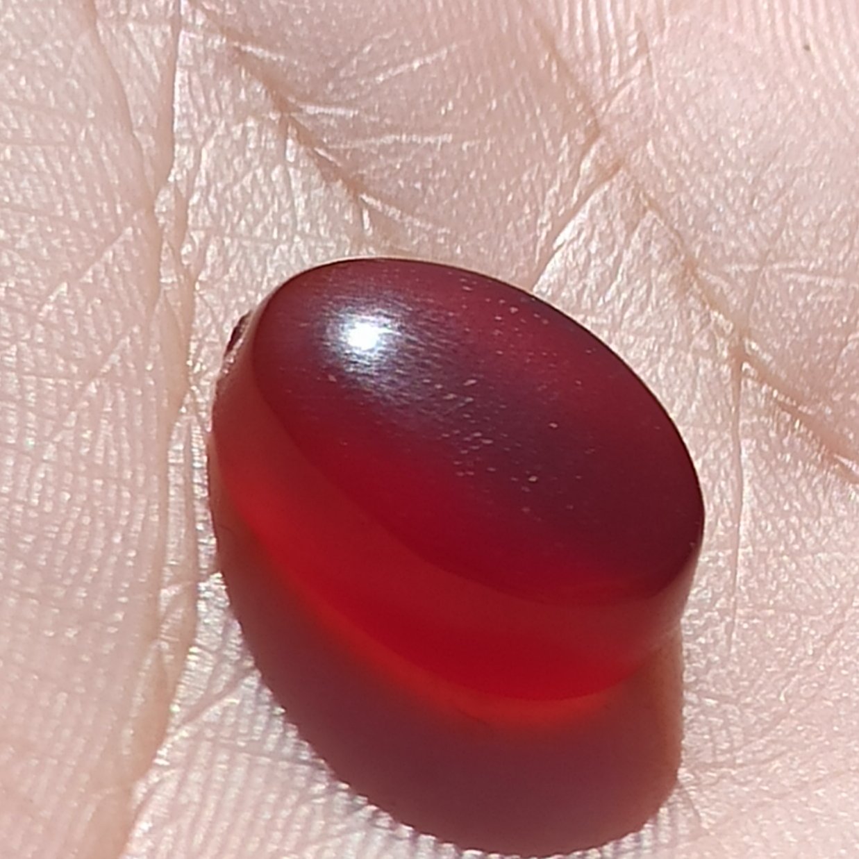 سنگ عقیق سرخ کبدی زیبا
