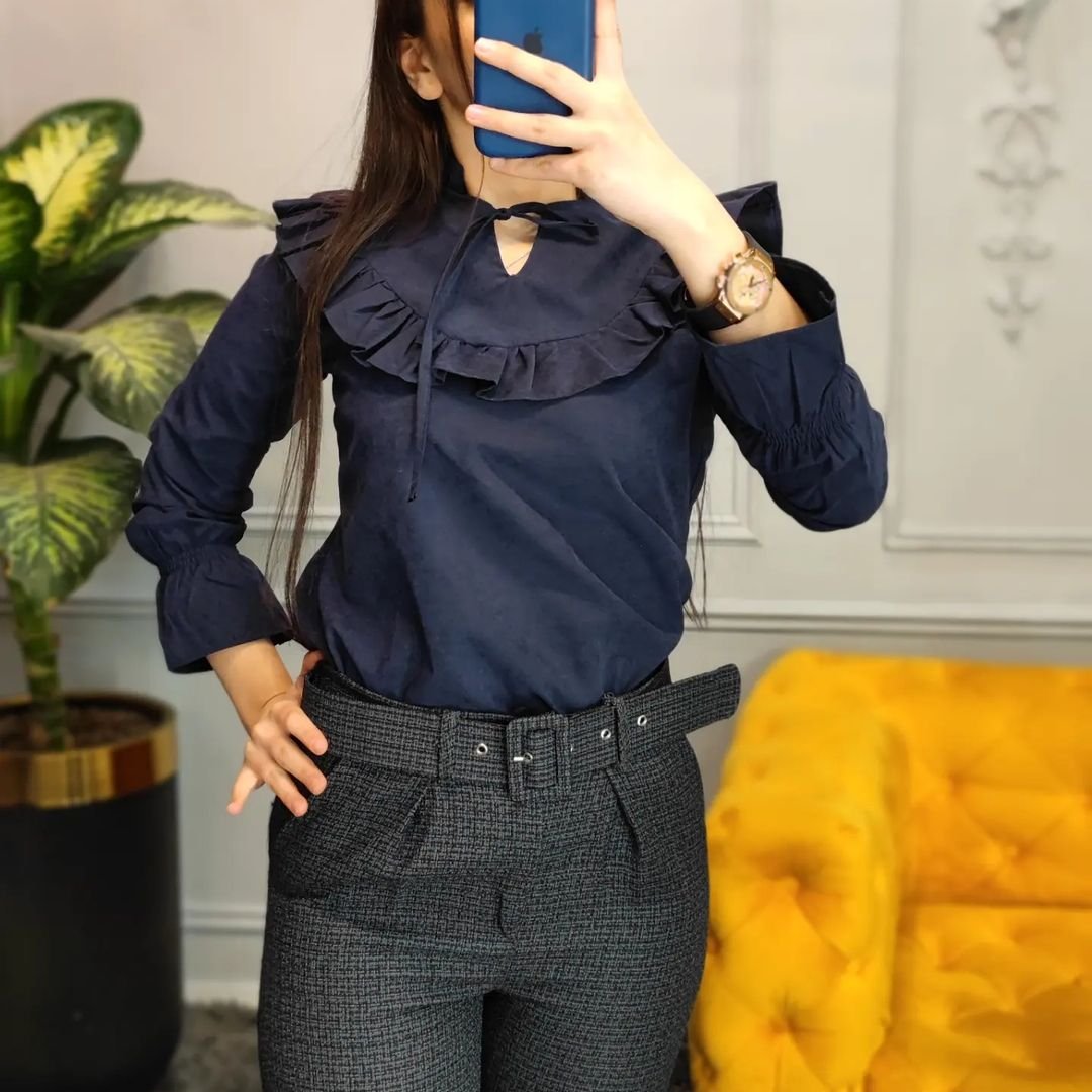 شومیز زنانه مدل چین دار