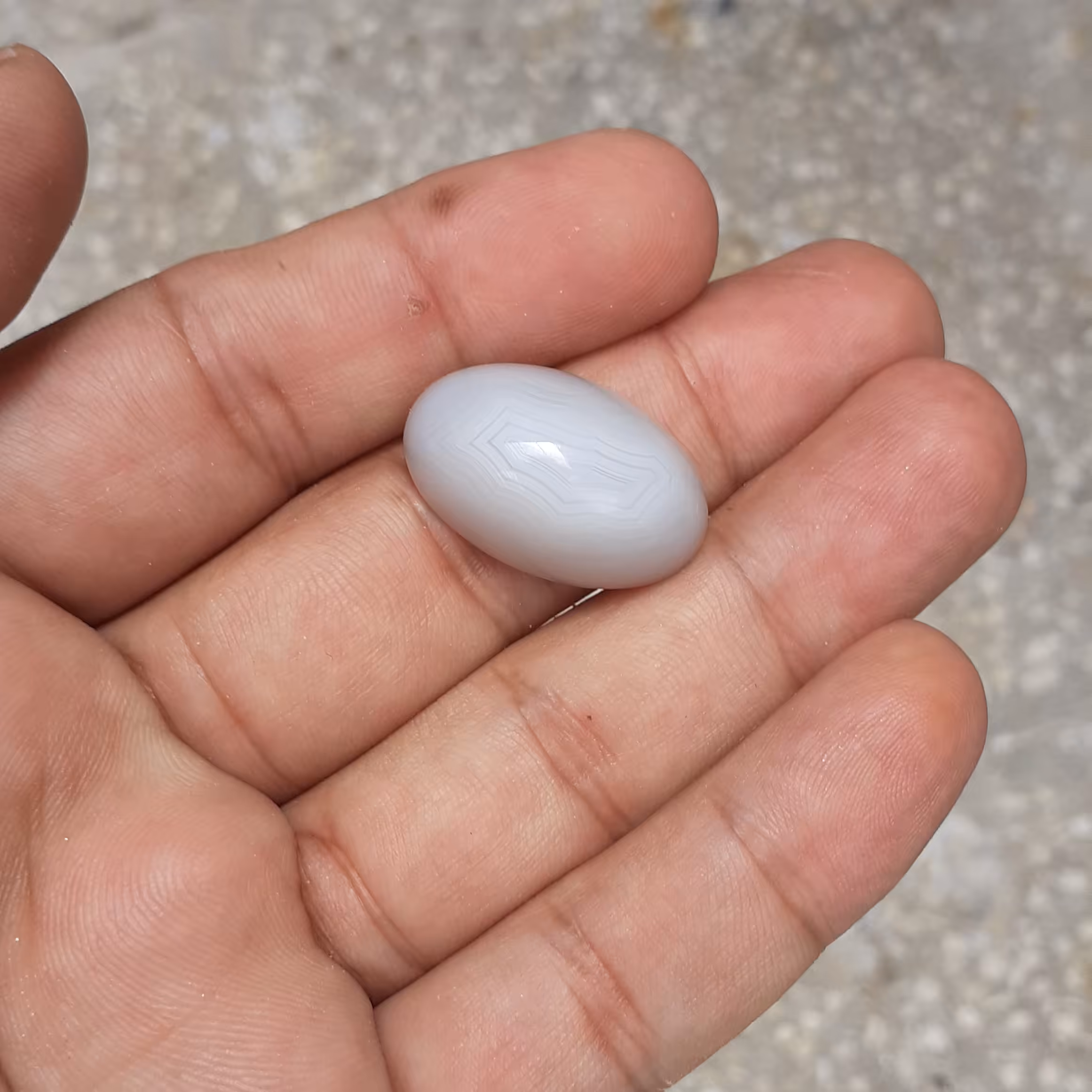 عقیق سلیمانی تراش دست طرح بیضی کد 3