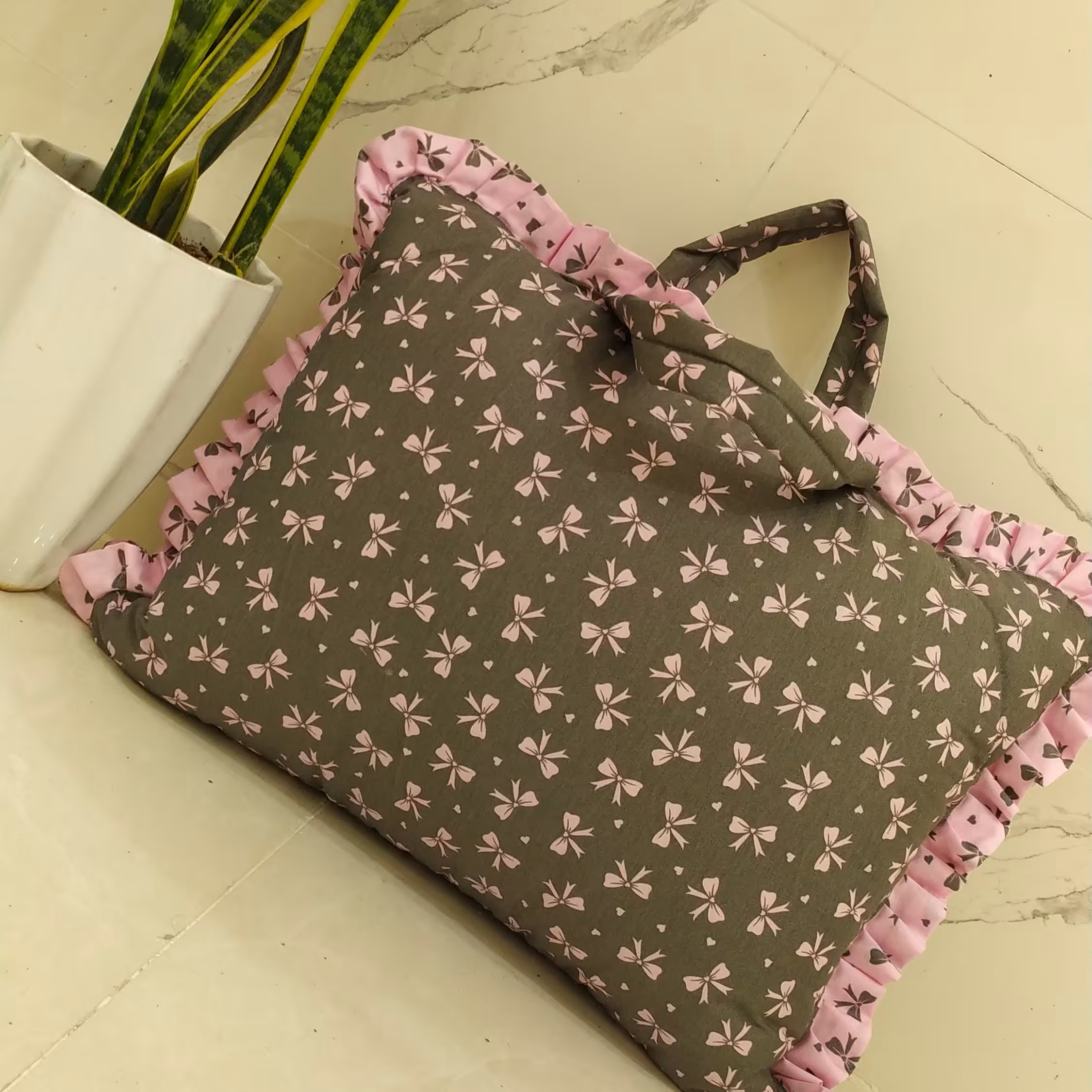 ست رختخواب نوزادی کیفی شامل لحاف تشک و بالشت