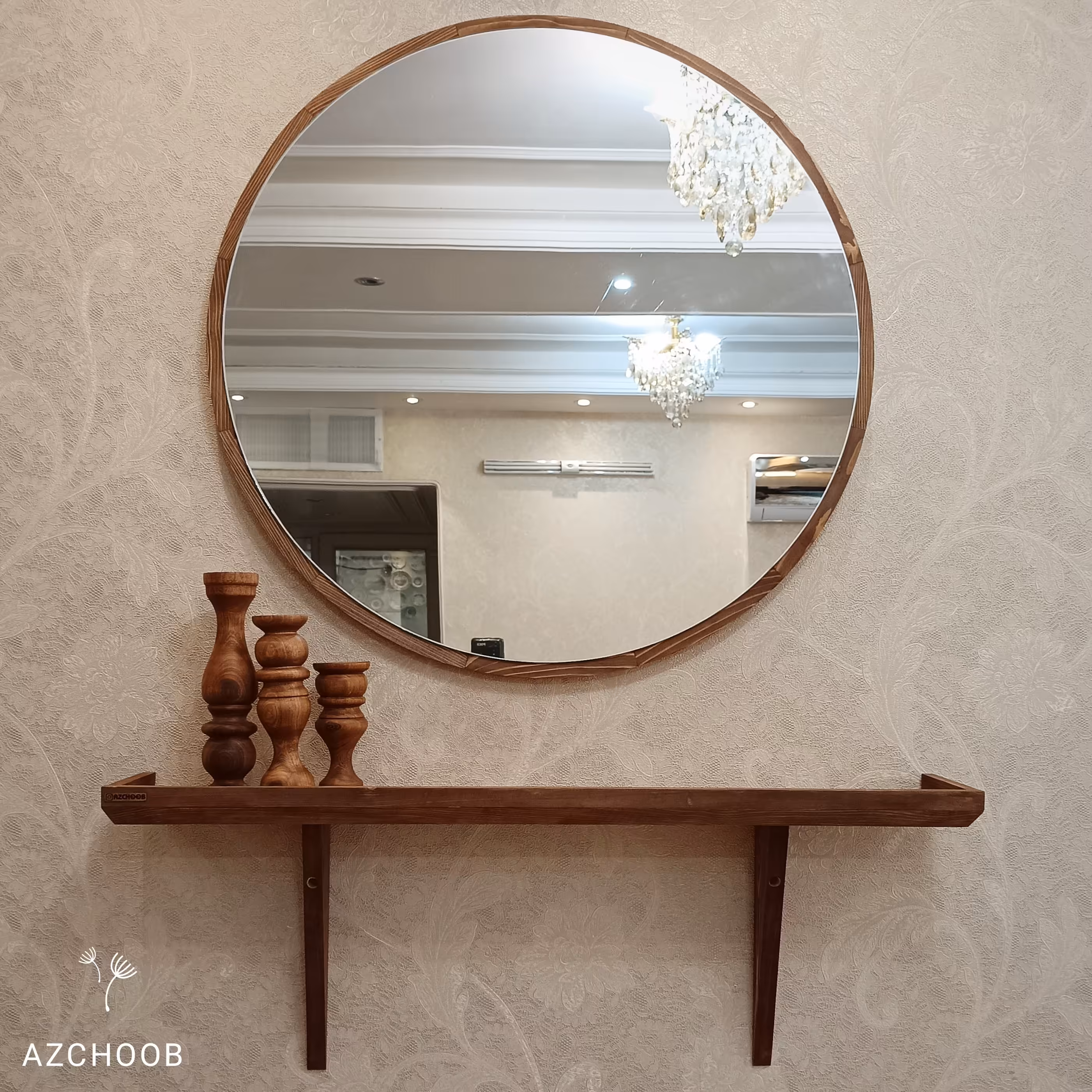 آینه ی دایره با قاب چوبی،ازچوب نراد روسی وارداتی با قطر 80 سانتی متر و قابل اجرا با ابعاد و رنگ دلخواه شما
