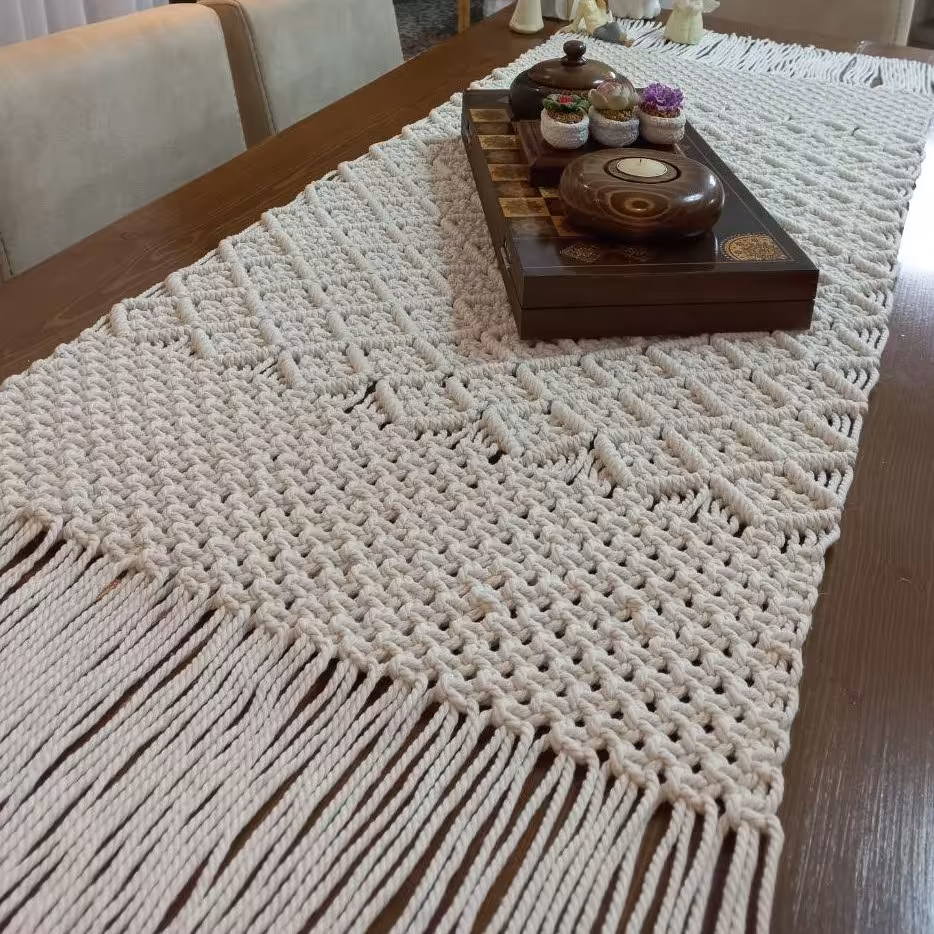 رومیزی و رانرمکرومه بافی