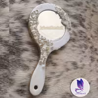 آینه دستی چوبی رزینی کریستال نشکن25در13 (در رنگ و طرح مختلف)