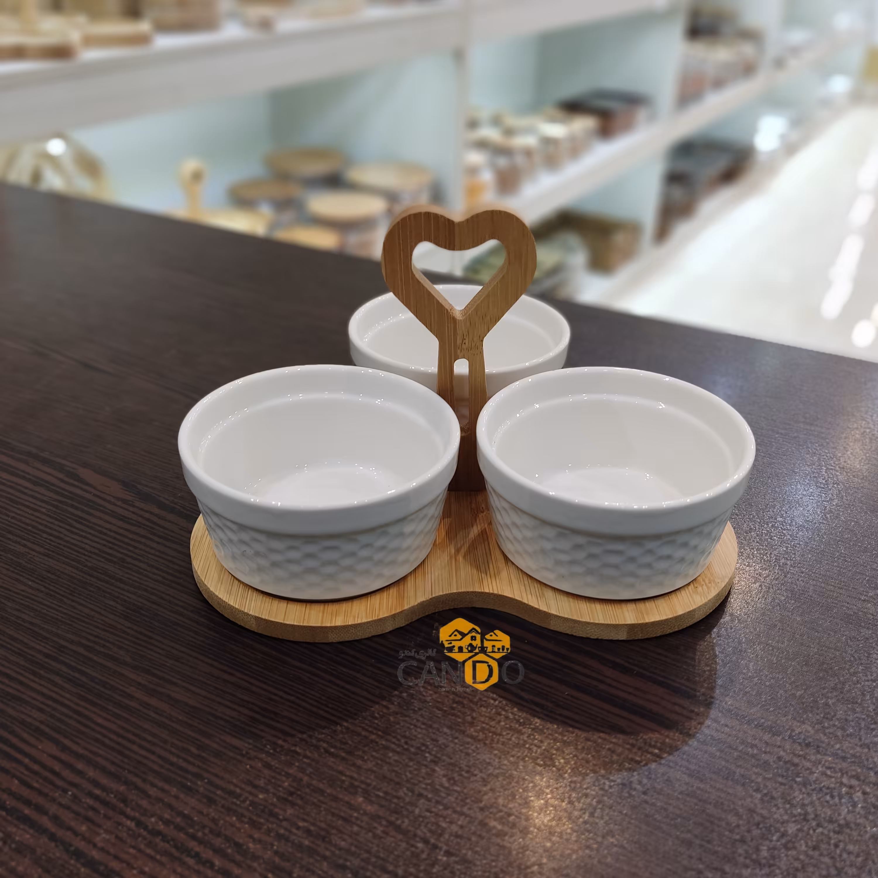 اردوخوری استند بامبو دسته قلبی