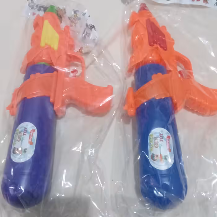 تفنگ آب پاش 