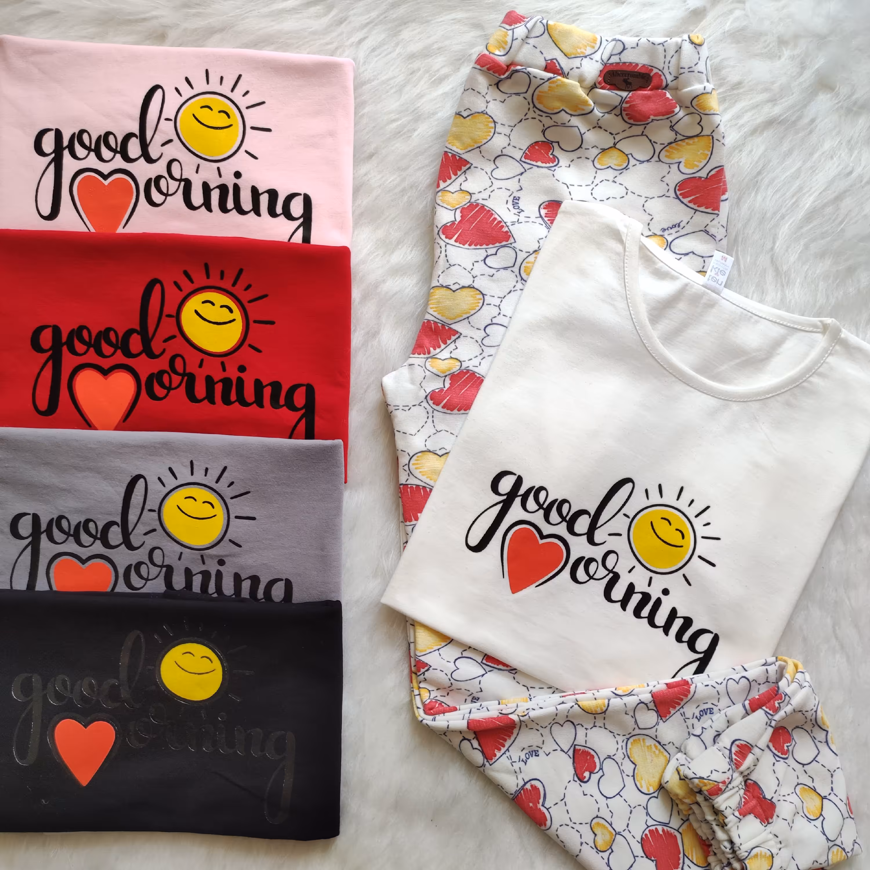 تی شرت زنانه و دخترانه