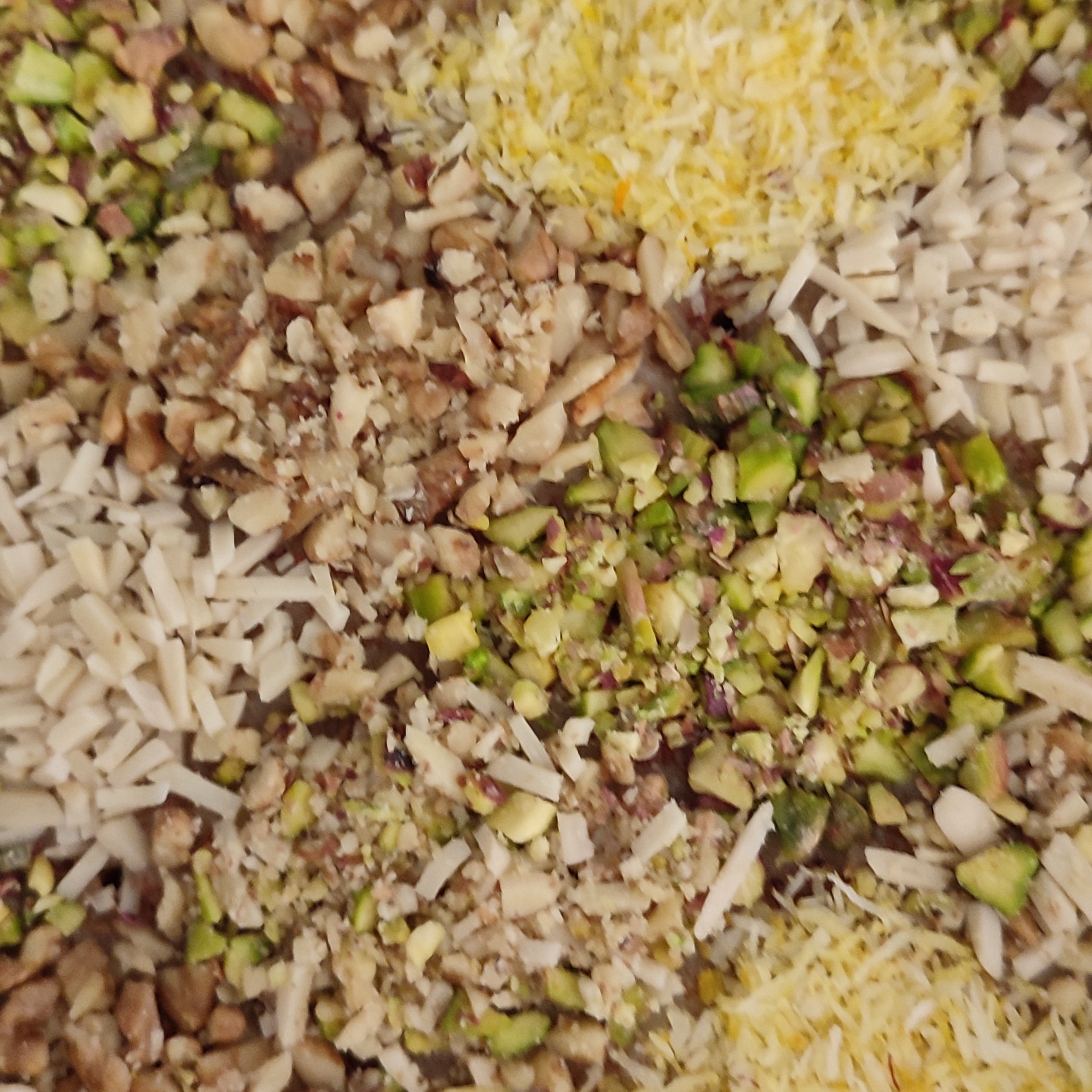 رنگینک طلایی جهرم